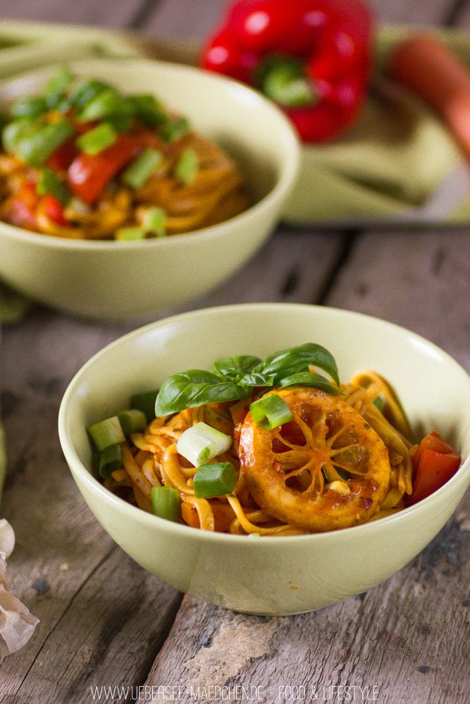 Rezeptbild: Asiatische One-Pot-Pasta (vegan)