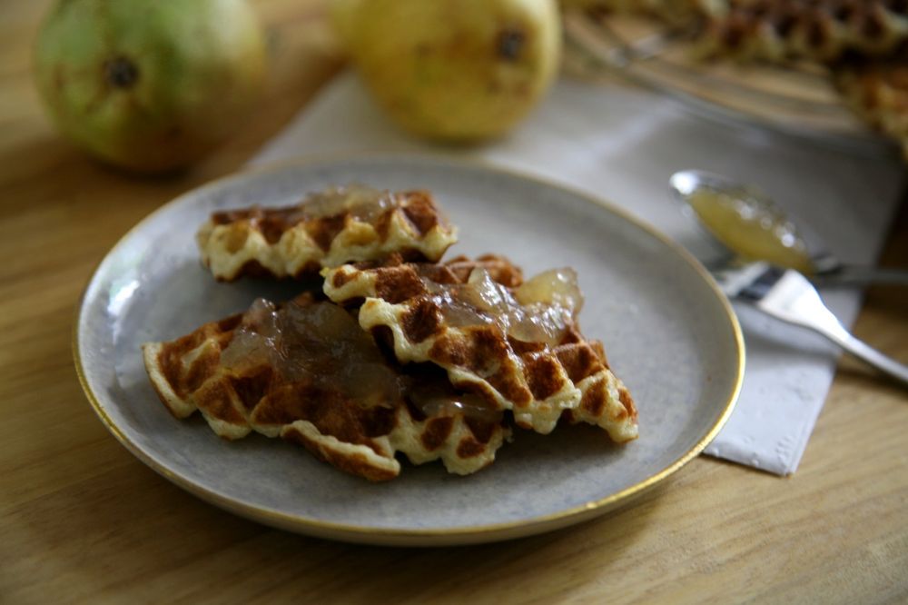 Rezeptbild: Birnen Quark Waffeln