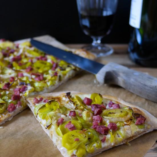 Rezeptbild: Tarte flambée mit Lauch