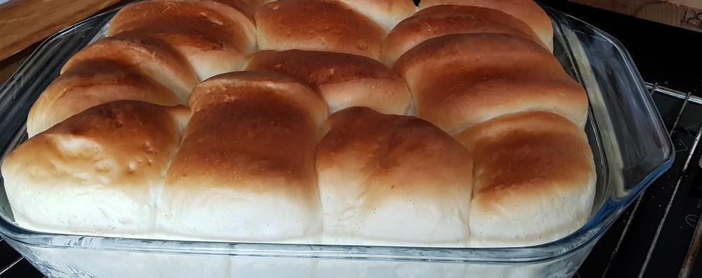Rezeptbild: Milchbröten selbst gebacken