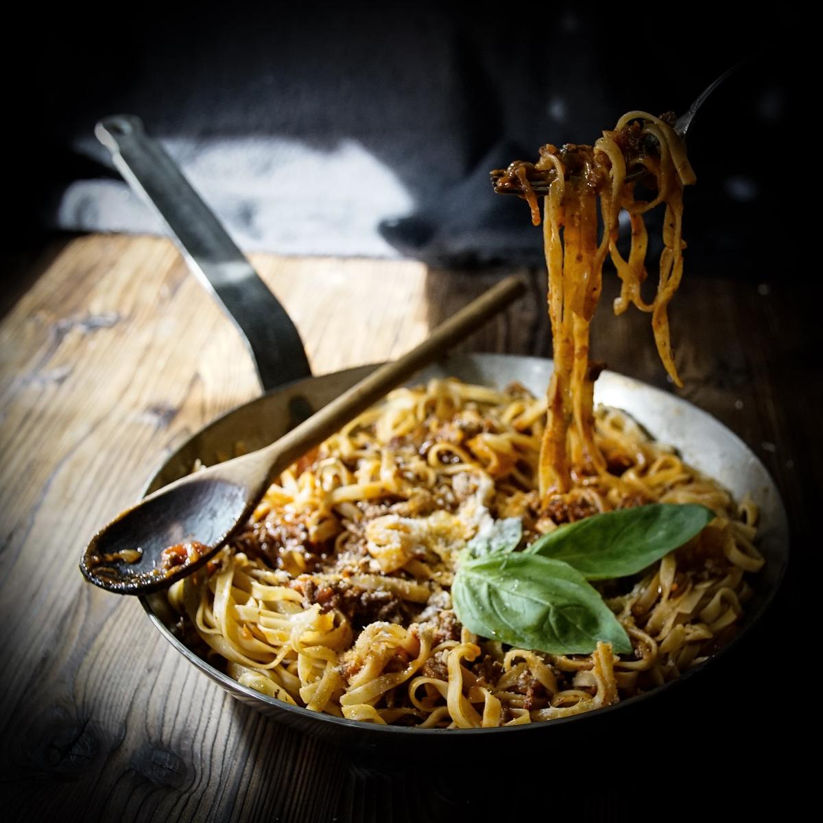 Rezeptbild: SAUCE BOLOGNESE – EINFACH ABER GÖTTLICH!