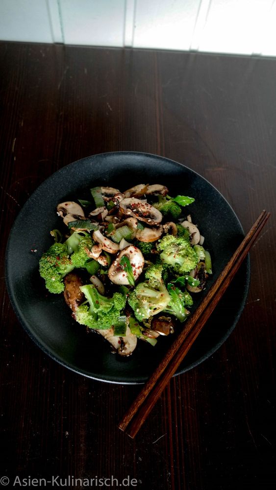 Rezeptbild: Koreanischer Brokkolisalat