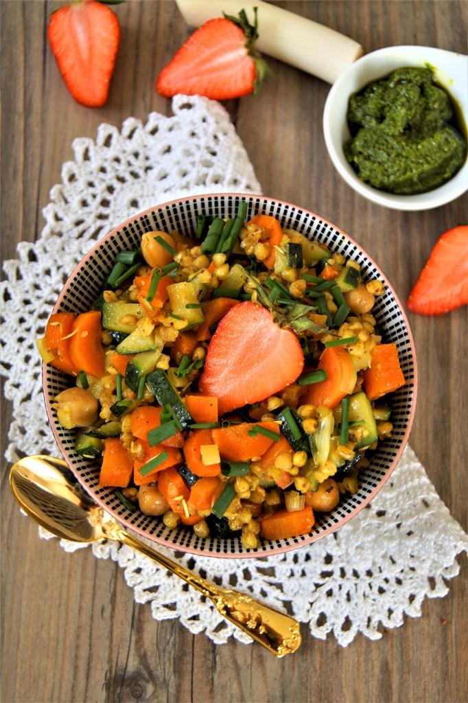 Rezeptbild: Buchweizen Bärlauch Gemüse Bowl 