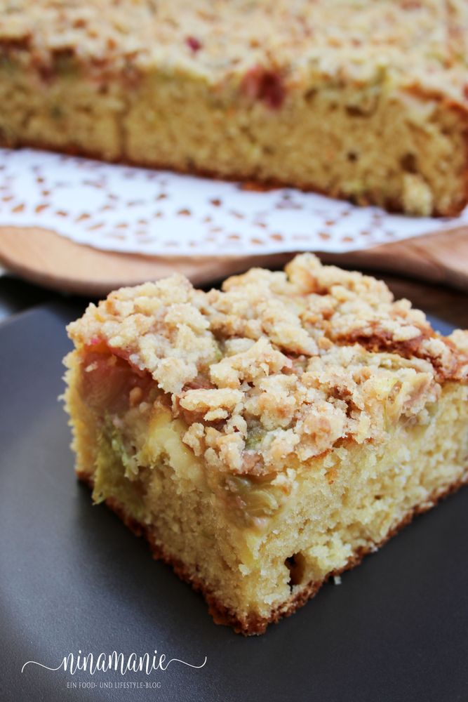 Rezeptbild: Rhabarberkuchen mit Streusel