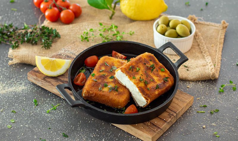 Rezeptbild: Leckeres Feta-Saganaki (frittierter Feta-Käse)