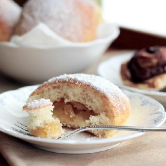 Rezeptbild: Apfel-Hefebällchen