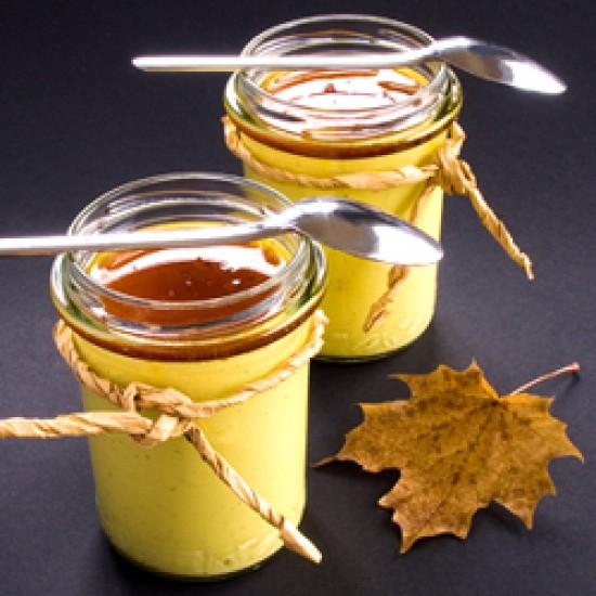 Rezeptbild: Panna cotta mit Safran und Ahornsirup