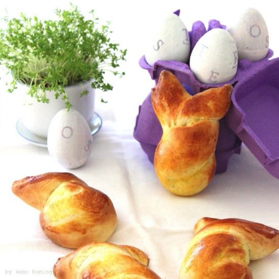 Rezeptbild: Kleine Hefeteilchen...