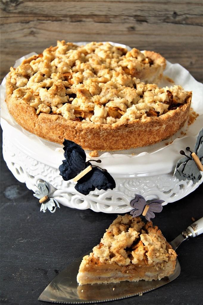 Rezeptbild: Apfel Nuss Tarte mit Zimtstreusel 