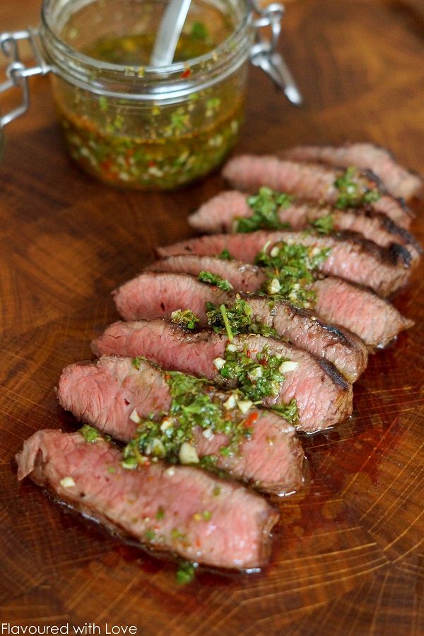 Rezeptbild: Wagyu Flat Iron Steak mit Chimichurri