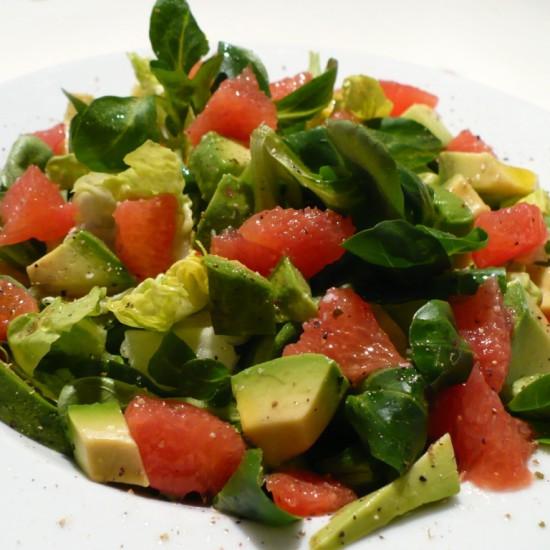 Rezeptbild: Avocado-Grapefruit-Salat