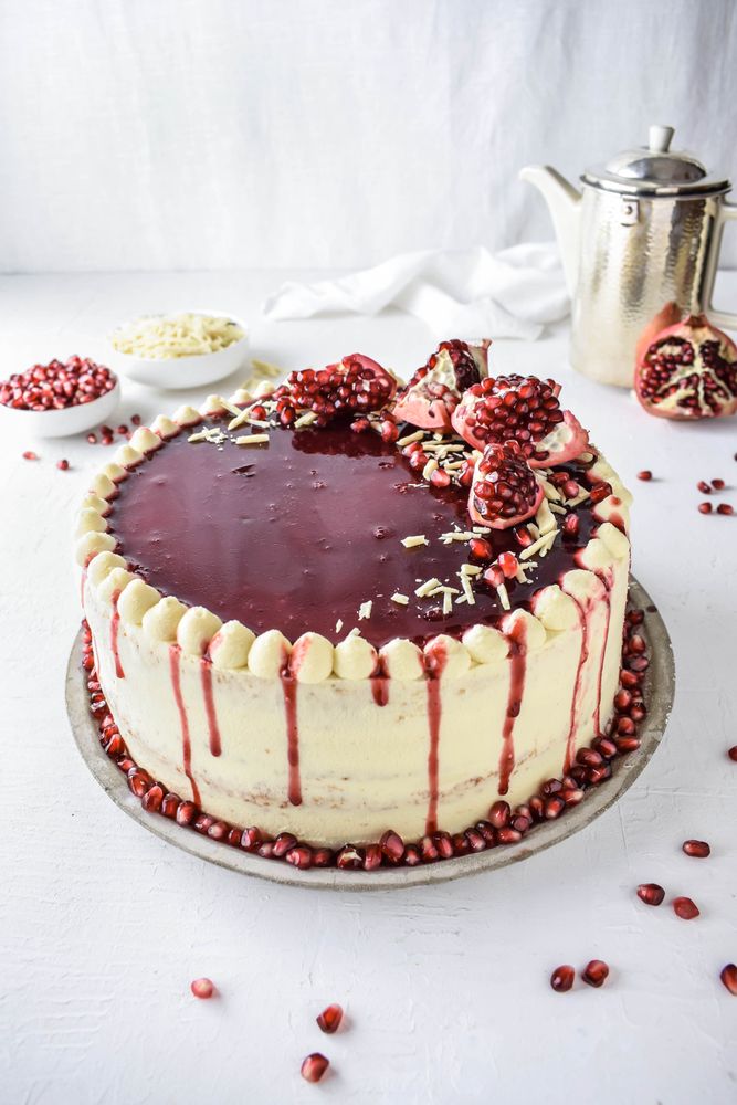Rezeptbild: Granatapfel Weiße Schokoladen Torte