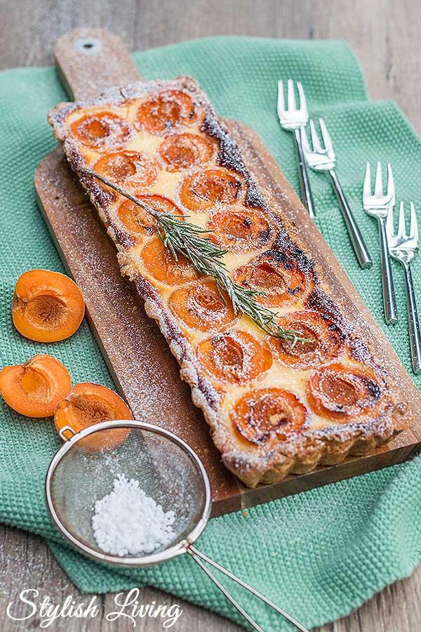 Rezeptbild: Aprikosentarte mit Rosmarin