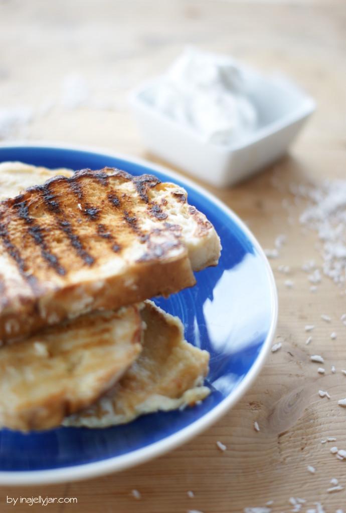 Rezeptbild: Eierlikör French Toast mit Kokossahne