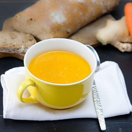 Rezeptbild: Karotten Kürbis Suppe mit Ingwer
