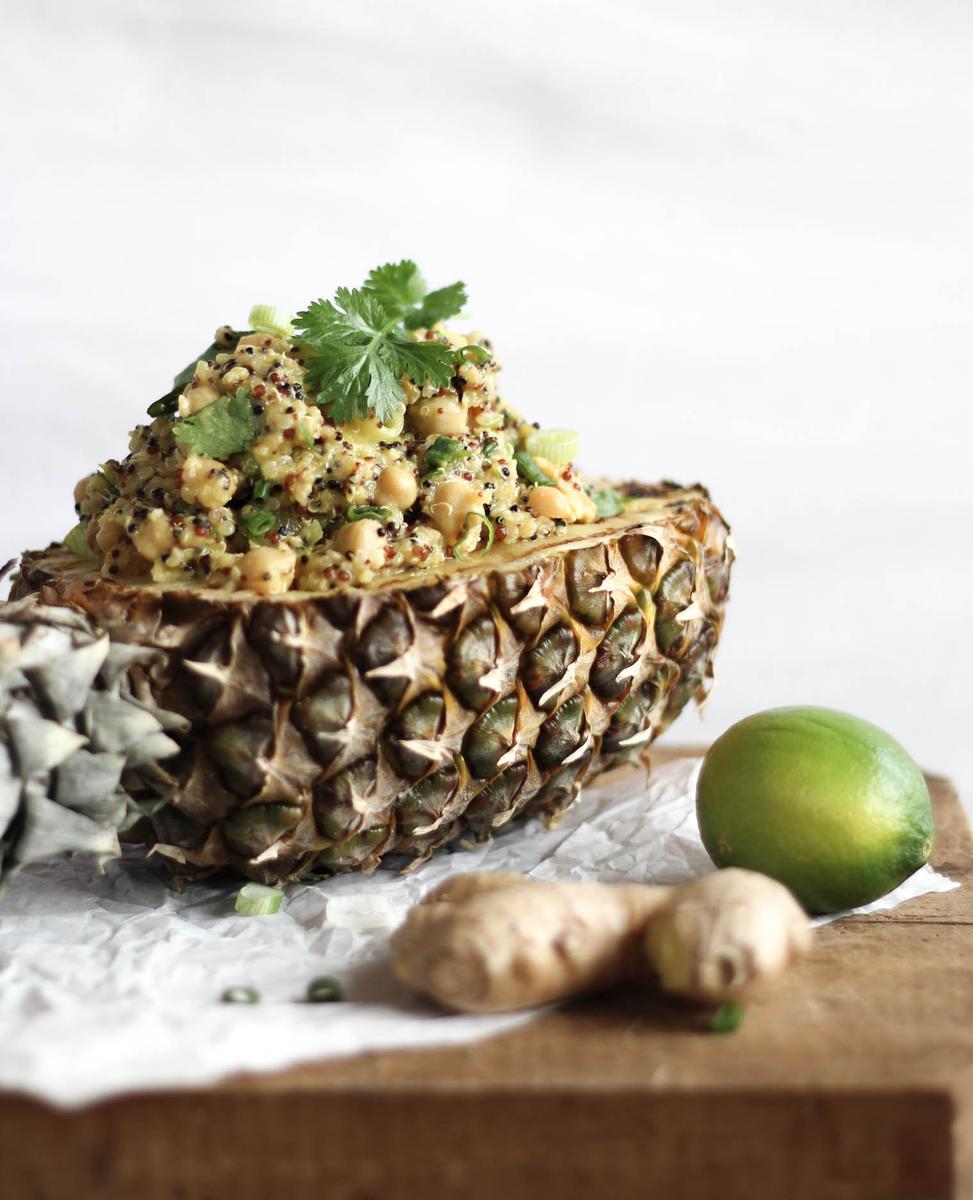Rezeptbild: Gegrillter Ananas & Curry Quinoa Salat