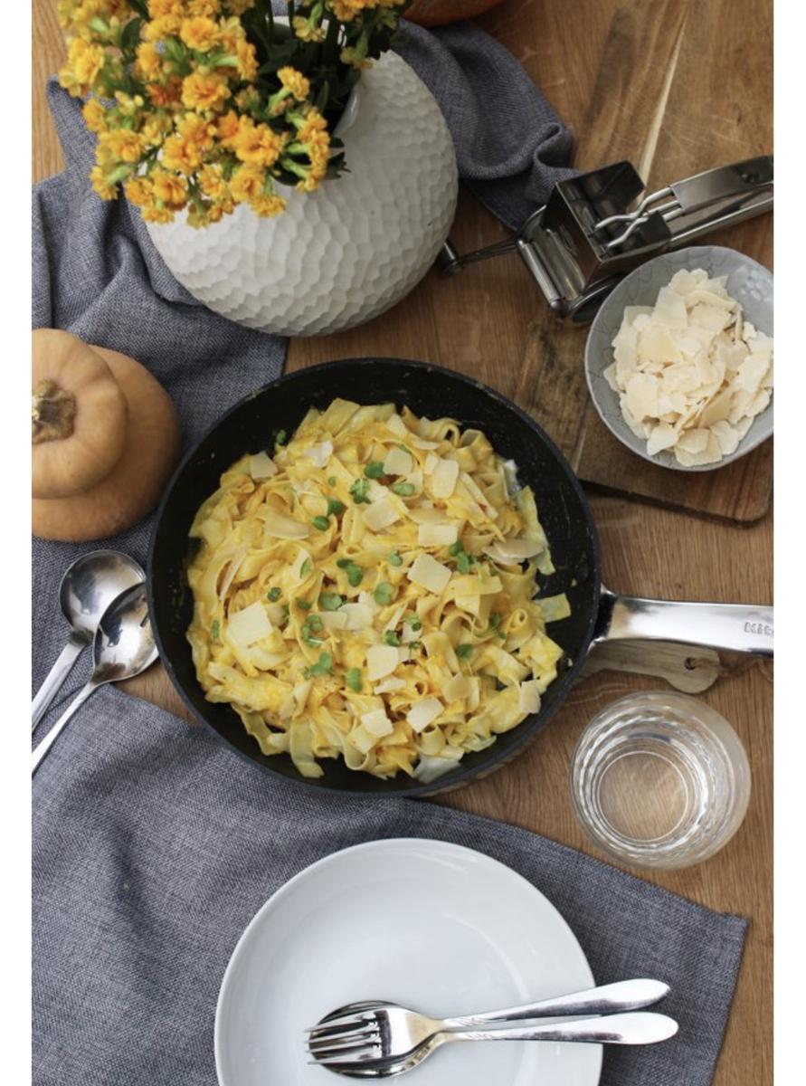 Rezeptbild: Butternut-Kürbis-Tagliatelle Rezept