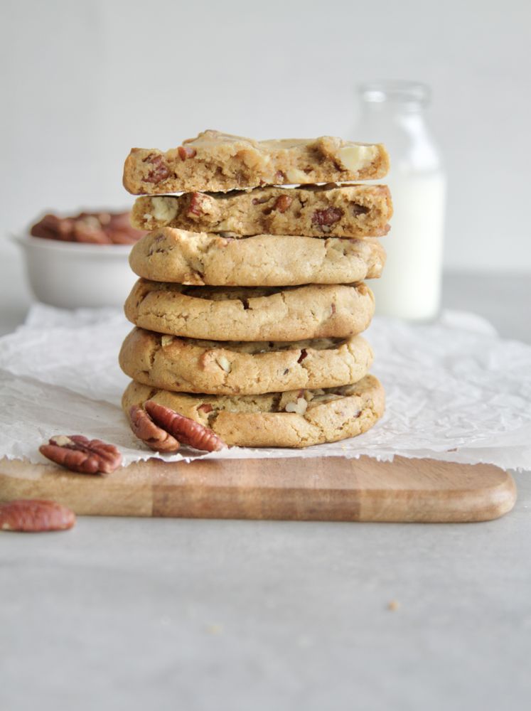 Rezeptbild: Vegane Miso Pekan weiße Schokoladen Cookies