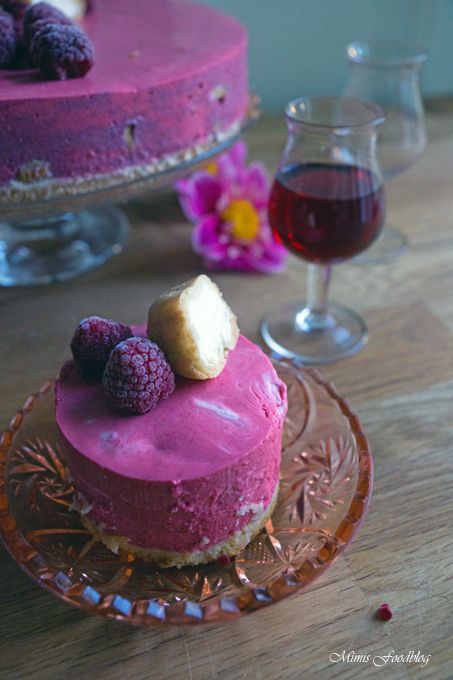Rezeptbild: Himbeer Vanille Wolke mit Liqueur