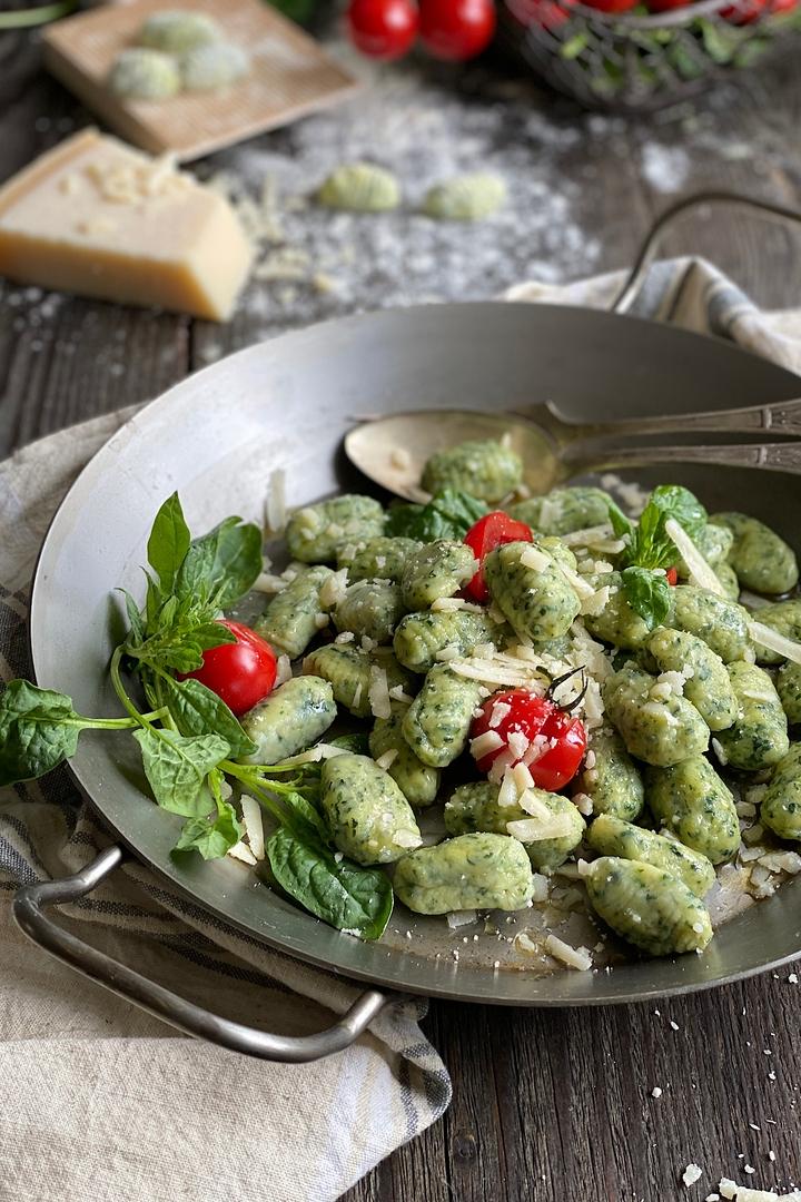 Rezeptbild: Spinat Parmesan Gnocchi – unglaublich lecker!