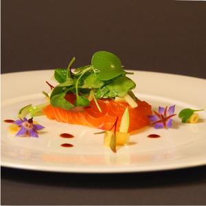 Rezeptbild: Thai-Basilikum gebeizter Lachs