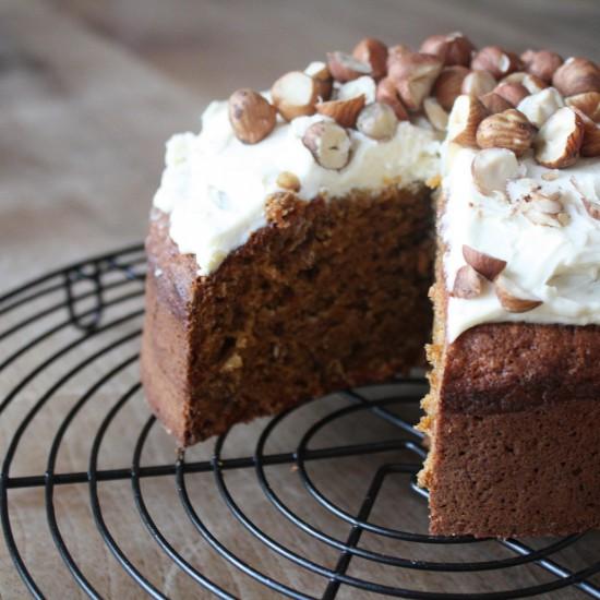 Rezeptbild: Haselnuss-Karotten-Kuchen