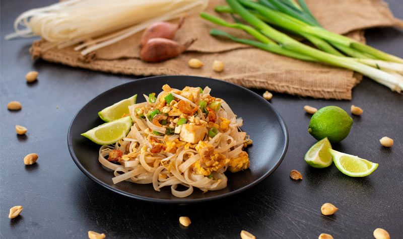Rezeptbild: Pad Thai mit Garnelen (Thailändische Reisbandnudeln)