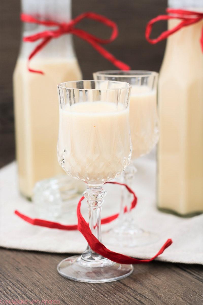 Rezeptbild: Selbstgemachter Weißer Schokolikör