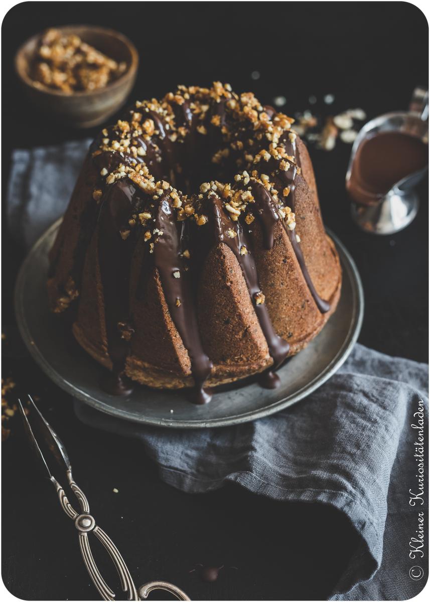Rezeptbild: Schoko-Nusskuchen mit Haselnusskrokant