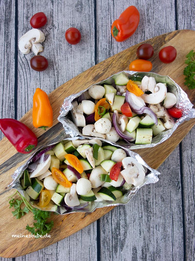 Rezeptbild: Vegetarische Gemüse-Schiffchen für den Grill