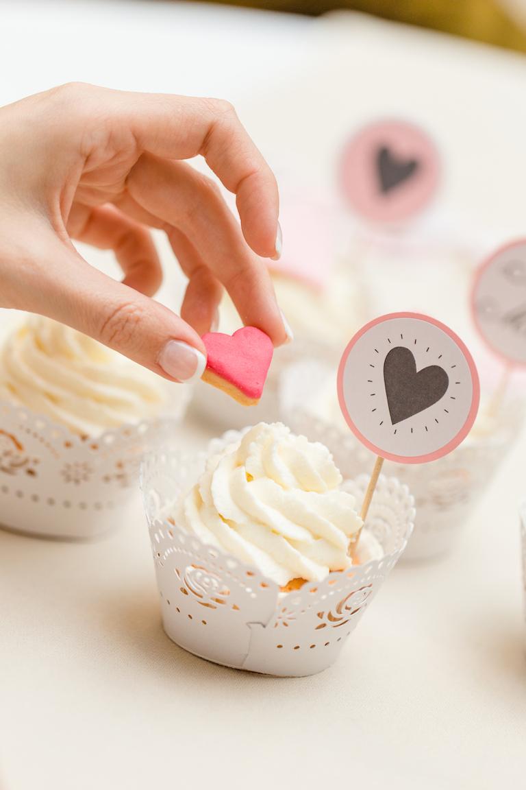 Rezeptbild: Cupcakes mit Herzen