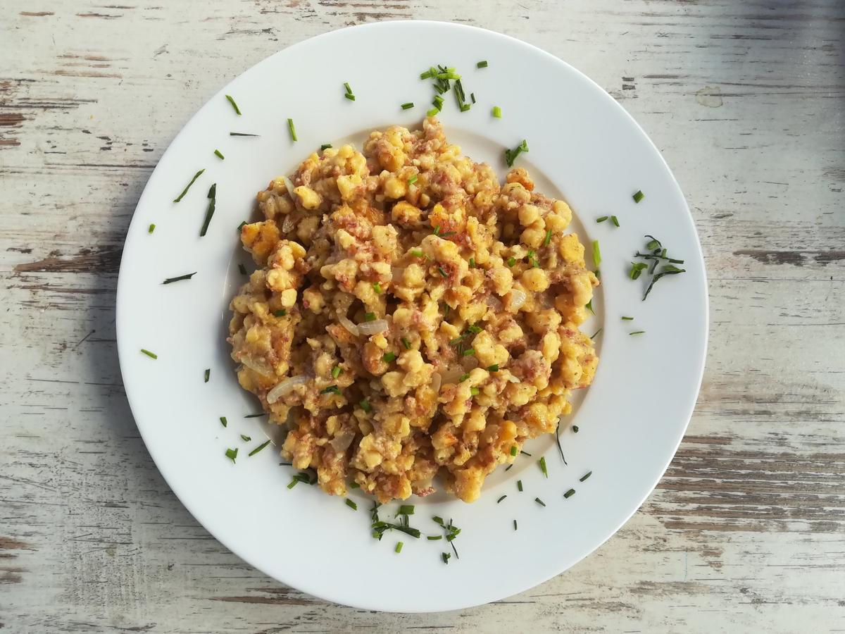 Rezeptbild: Kürbisspätzle mit Zwiebeln und Haschee