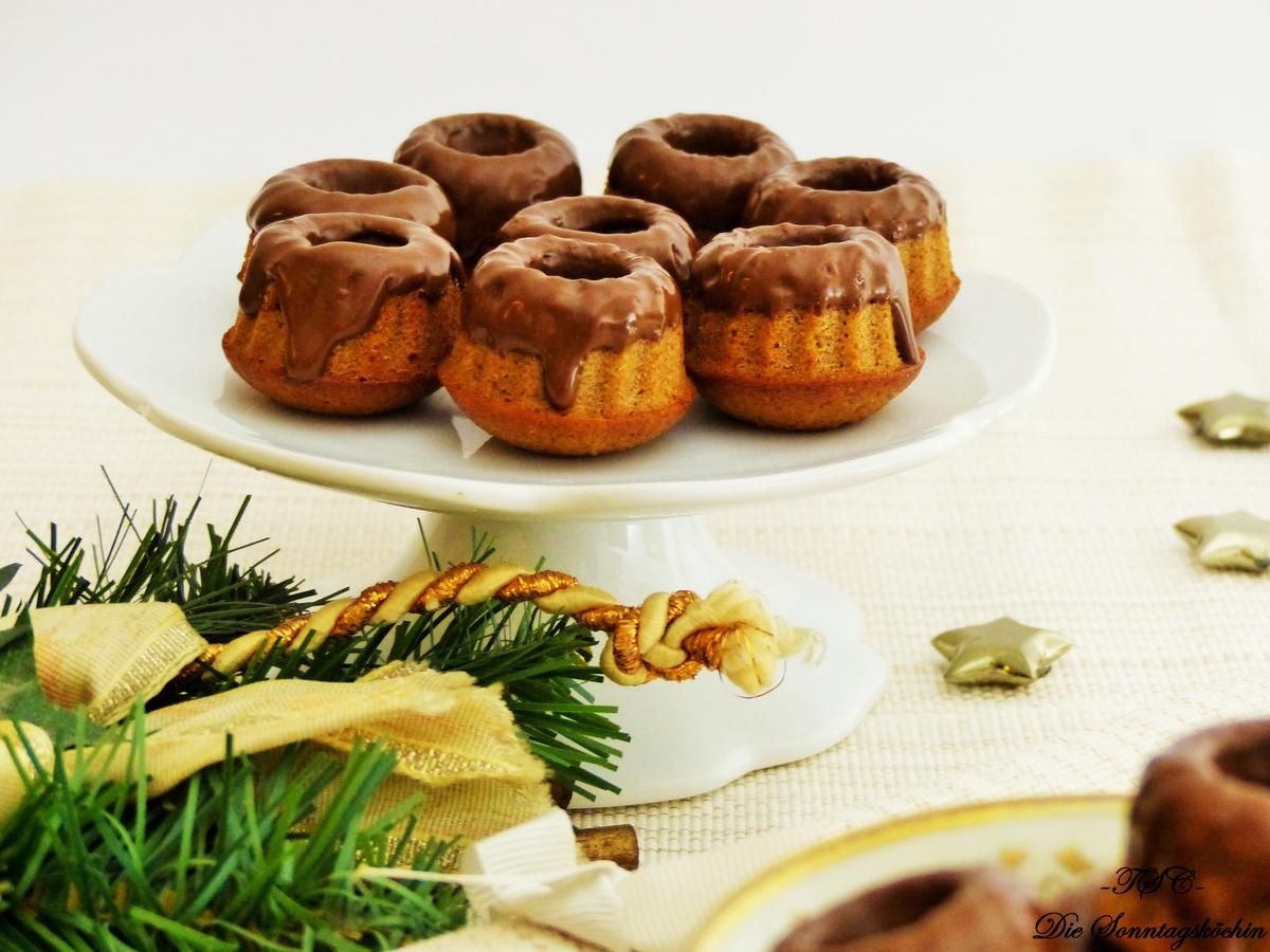 Rezeptbild: Lebkuchen Mini Gugl mit Schokoladenguss