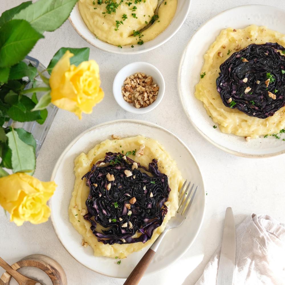 Rezeptbild: Einfaches Rezept für Rotkohlsteaks aus dem Backofen