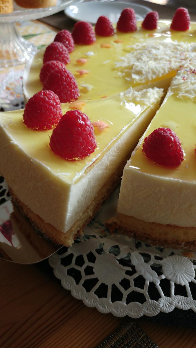 Rezeptbild: Zitronencremetorte