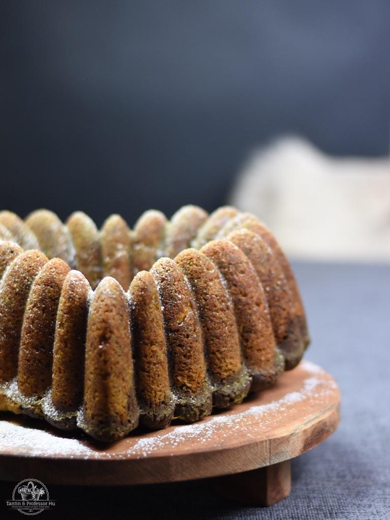 Rezeptbild: Kürbiskern-Schoko-Gugelhupf