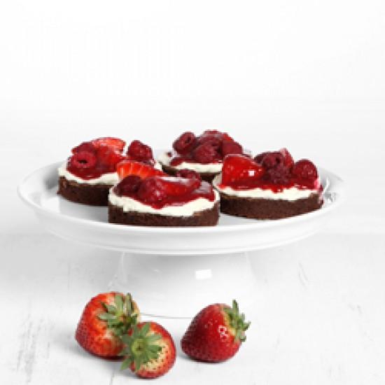 Rezeptbild: erdbeerige-himbeer brownie törtchen
