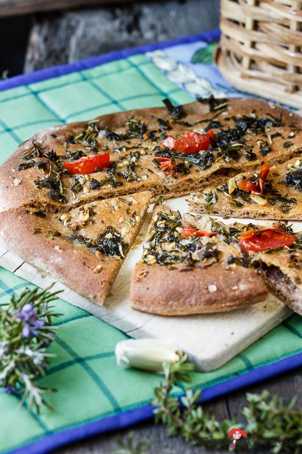 Rezeptbild: Italienisches Kräuterfladenbrot mit Knoblauch