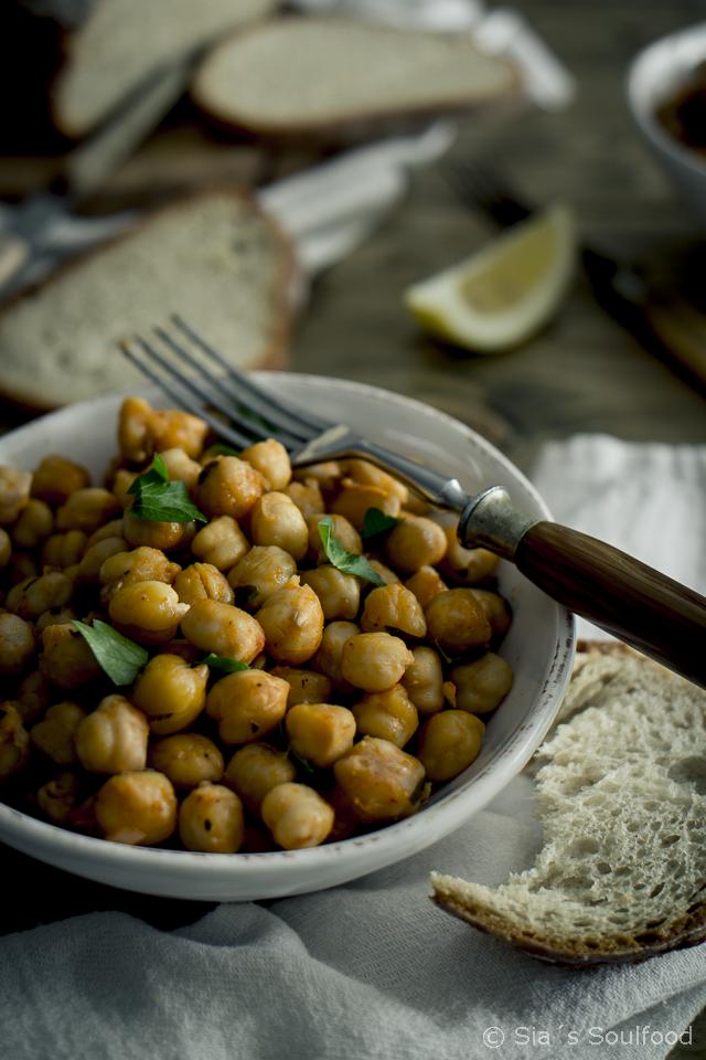 Rezeptbild: Geschmorte Kichererbsen