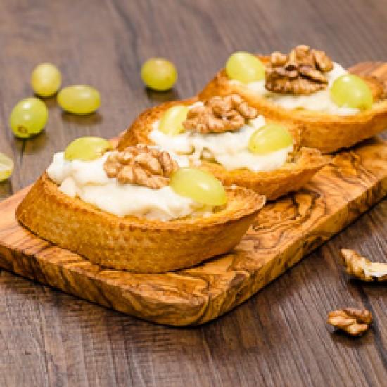 Rezeptbild: Bruschetta mit Gorgonzola und Walnüssen