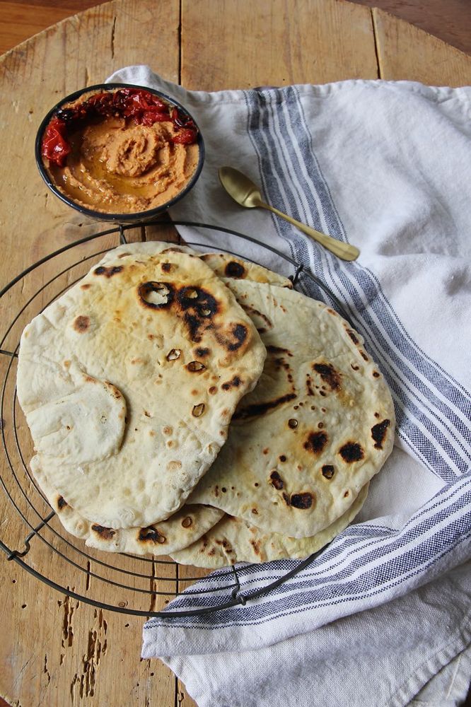 Rezeptbild: Nan-e Taftoon - persisches Nanbrot aus der Pfanne 