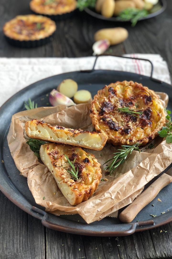 Rezeptbild: Pizza di patate – italienische Kartoffelpizza