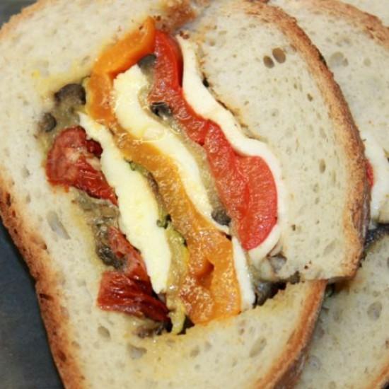 Rezeptbild: Gefülltes Brot