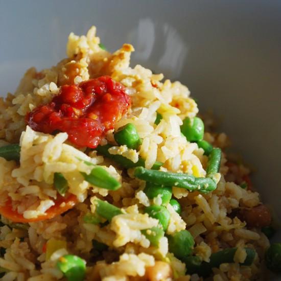 Rezeptbild: Gebratener Reis mit Ei & Gemüse