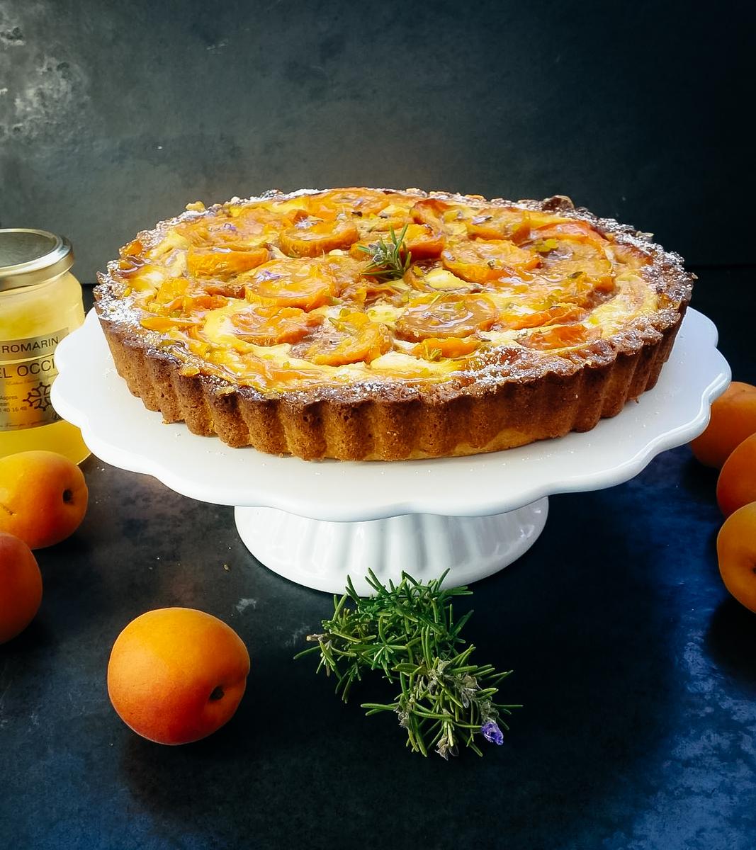 Rezeptbild: Aprikosen Tarte mit Rosmarin