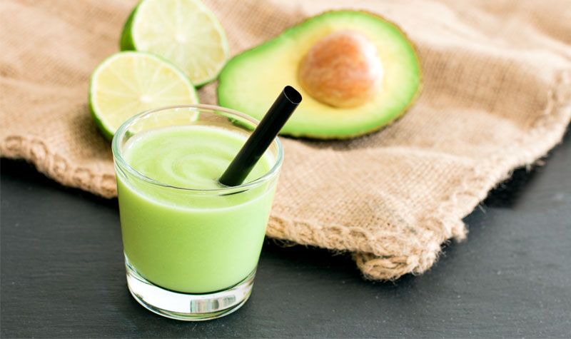 Rezeptbild: Erfrischender Avocado-Smoothie
