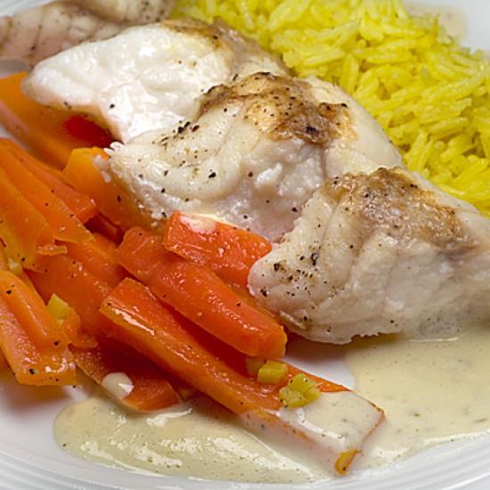 Rezeptbild: Seeteufel mit Ingwer-Karotten und Limettensauce