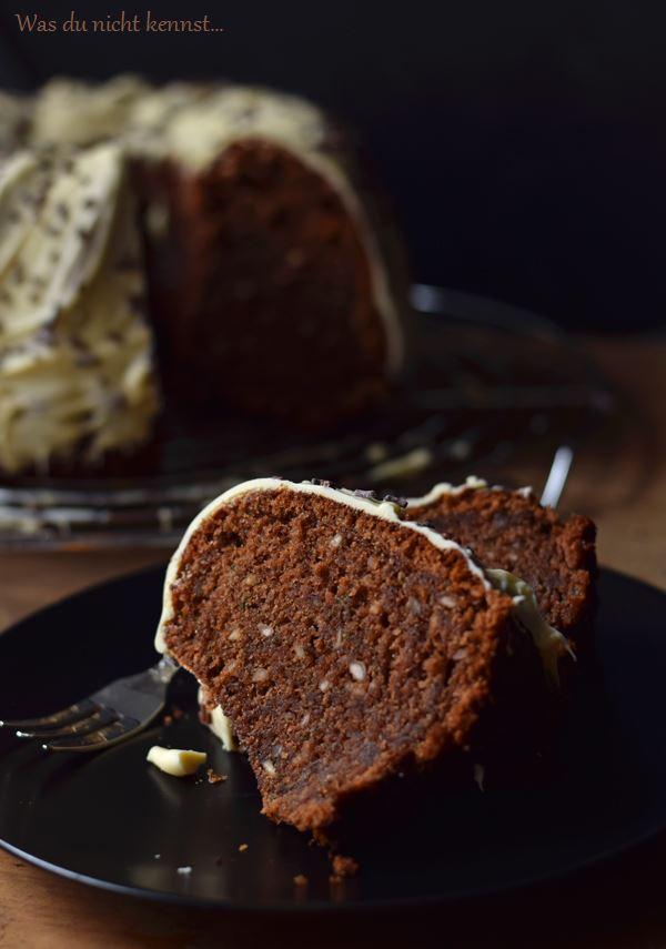 Rezeptbild: Saftiger Zucchinikuchen
