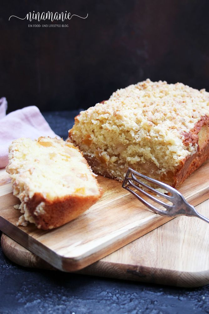 Rezeptbild: Aprikosen-Kastenkuchen mit Streuseln