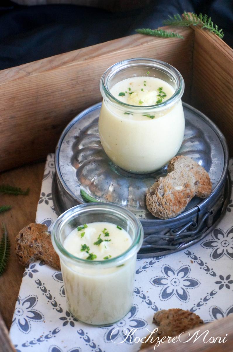 Rezeptbild: Blumenkohl Emmentaler Cremesuppe